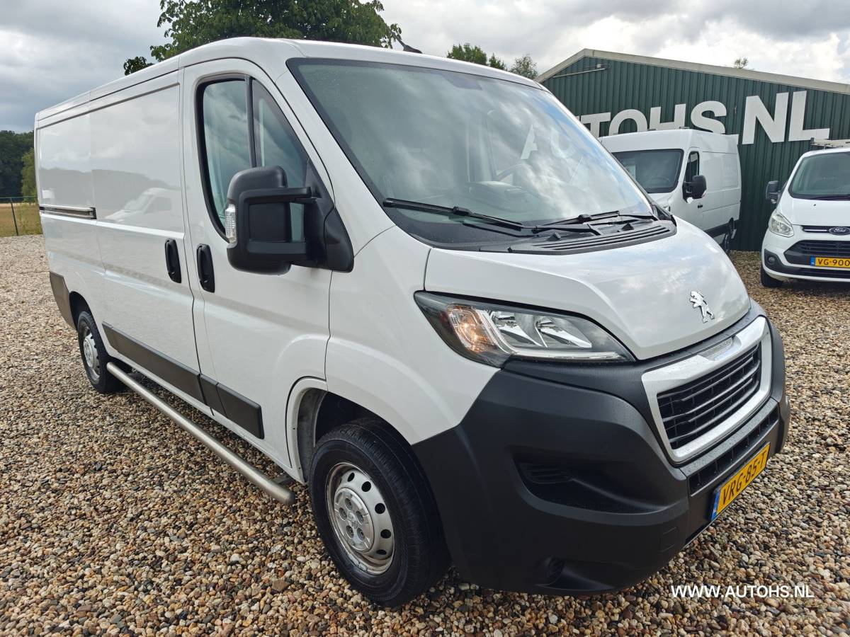 Peugeot Boxer Peugeot Boxer 2.2 BlueHDi 120 L2H1 , 1e Eig , Euro 6 , Apk 8-2027 , Lang model , Airco cruise camera.