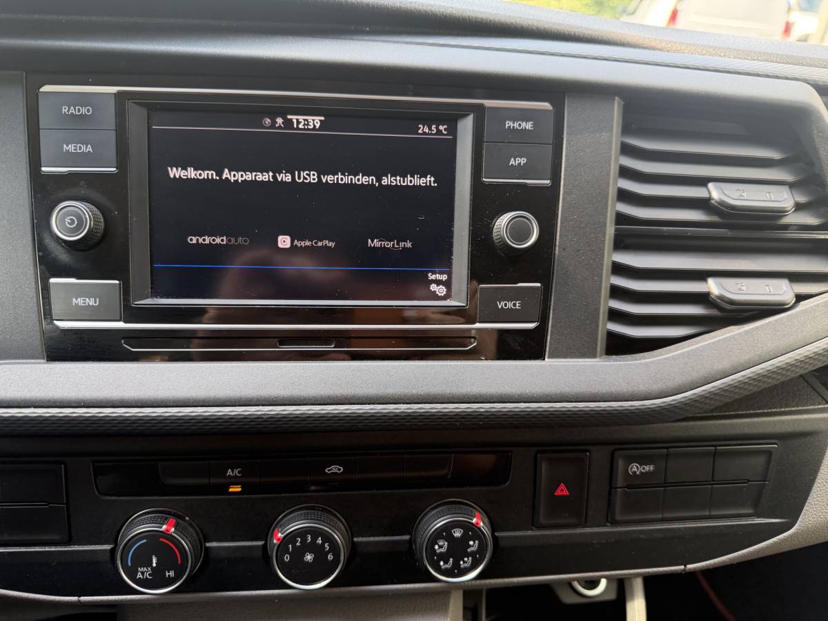 Volkswagen Transporter Volkswagen Transporter 2.0 TDI L2H3 28 (Bestel) | Trekhaak | Cruise | PDC |  04-2022 135.272 KM