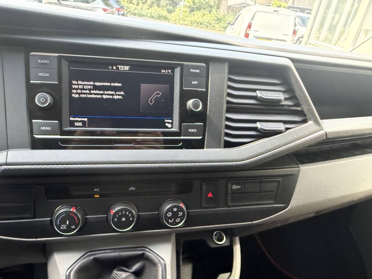 Volkswagen Transporter Volkswagen Transporter 2.0 TDI L2H3 28 (Bestel) | Trekhaak | Cruise | PDC |  04-2022 135.272 KM