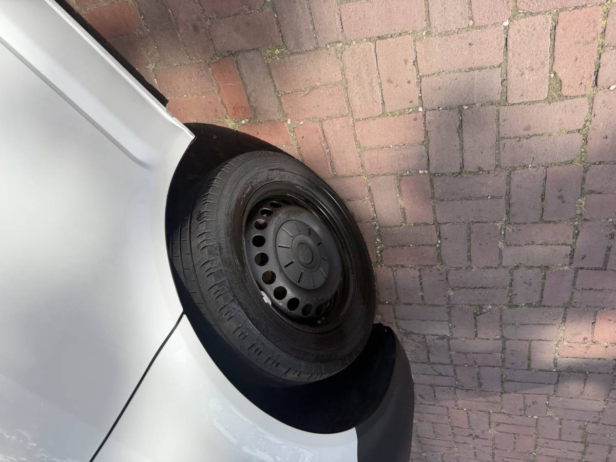Volkswagen Transporter Volkswagen Transporter 2.0 TDI L2H3 28 (Bestel) | Trekhaak | Cruise | PDC |  04-2022 135.272 KM