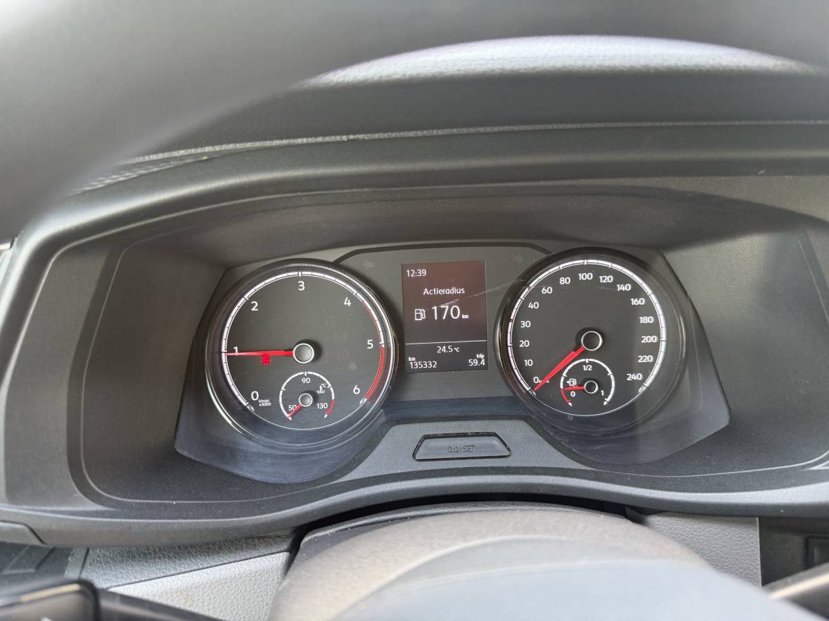 Volkswagen Transporter Volkswagen Transporter 2.0 TDI L2H3 28 (Bestel) | Trekhaak | Cruise | PDC |  04-2022 135.272 KM