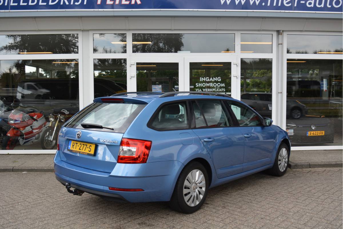Škoda Octavia ŠKODA Octavia Combi 1.0 116PK TSI Greentech Ambition DSG | Cruise | Trekhaak | Orig. NL | NAP |
