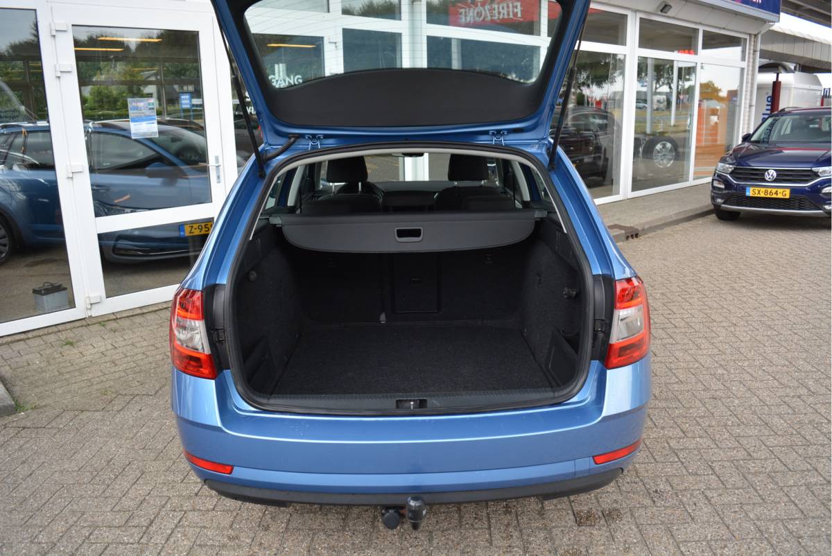 Škoda Octavia ŠKODA Octavia Combi 1.0 116PK TSI Greentech Ambition DSG | Cruise | Trekhaak | Orig. NL | NAP |