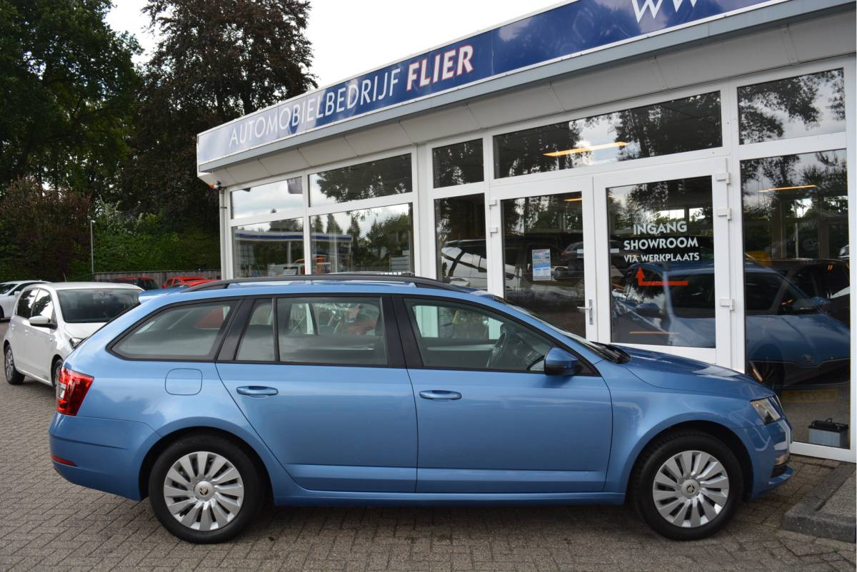 Škoda Octavia ŠKODA Octavia Combi 1.0 116PK TSI Greentech Ambition DSG | Cruise | Trekhaak | Orig. NL | NAP |