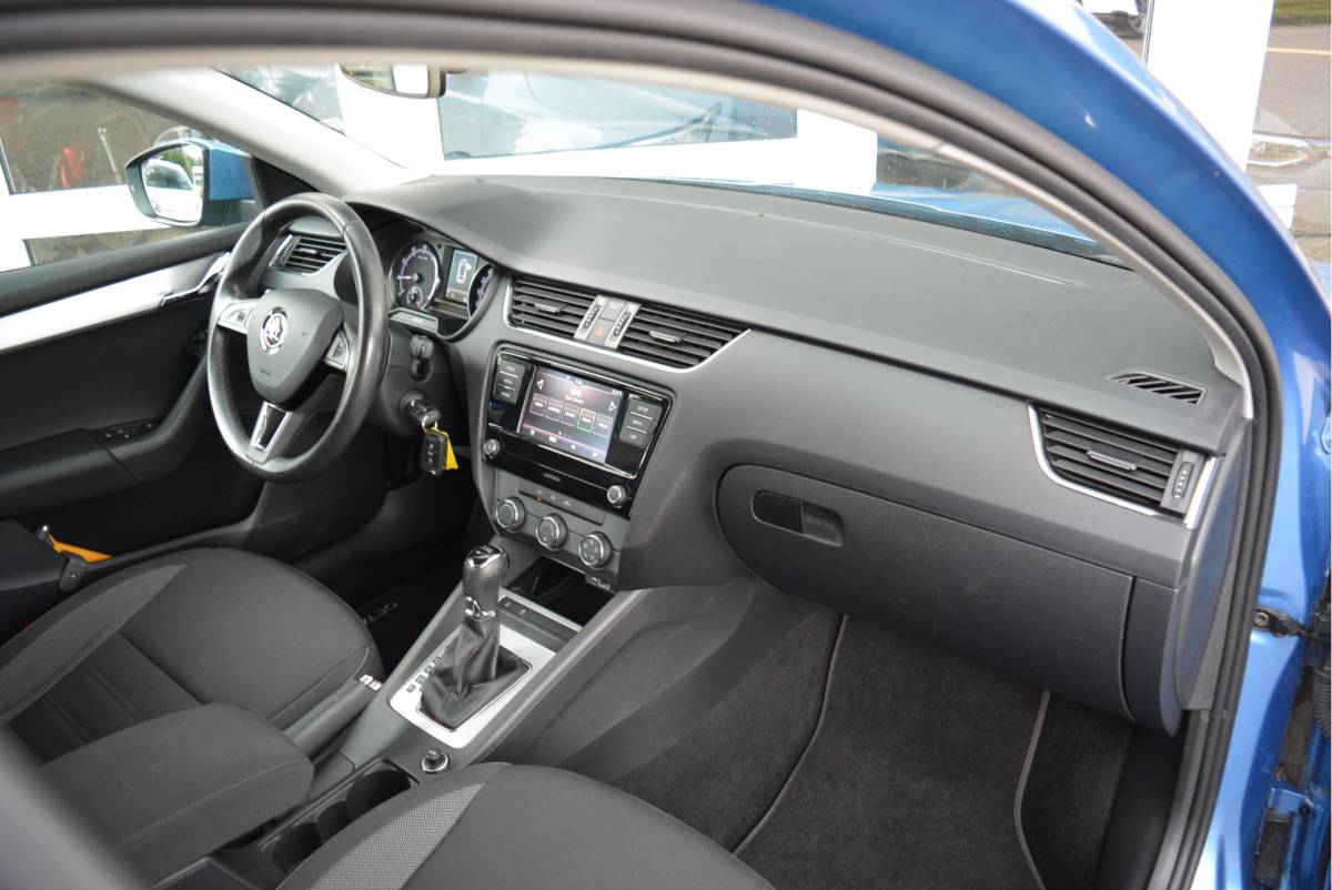 Škoda Octavia ŠKODA Octavia Combi 1.0 116PK TSI Greentech Ambition DSG | Cruise | Trekhaak | Orig. NL | NAP |