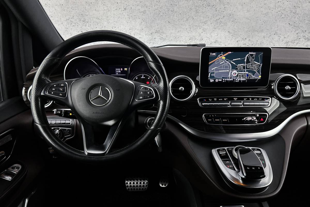 Mercedes-Benz V-Klasse Mercedes-Benz V-klasse 250d Lang | Dubbel cabine | 2x schuifdeur | Lederen bekleding
