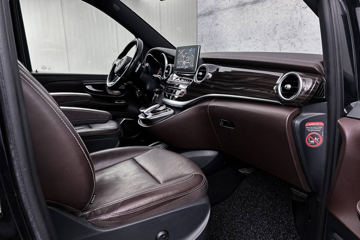 Mercedes-Benz V-Klasse Mercedes-Benz V-klasse 250d Lang | Dubbel cabine | 2x schuifdeur | Lederen bekleding