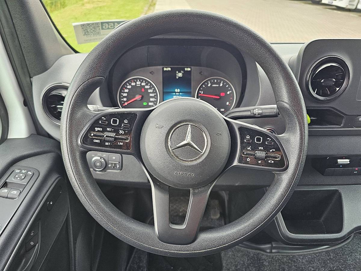 Mercedes-Benz Sprinter MERCEDES-BENZ SPRINTER 317 l2h2 automaat mbux