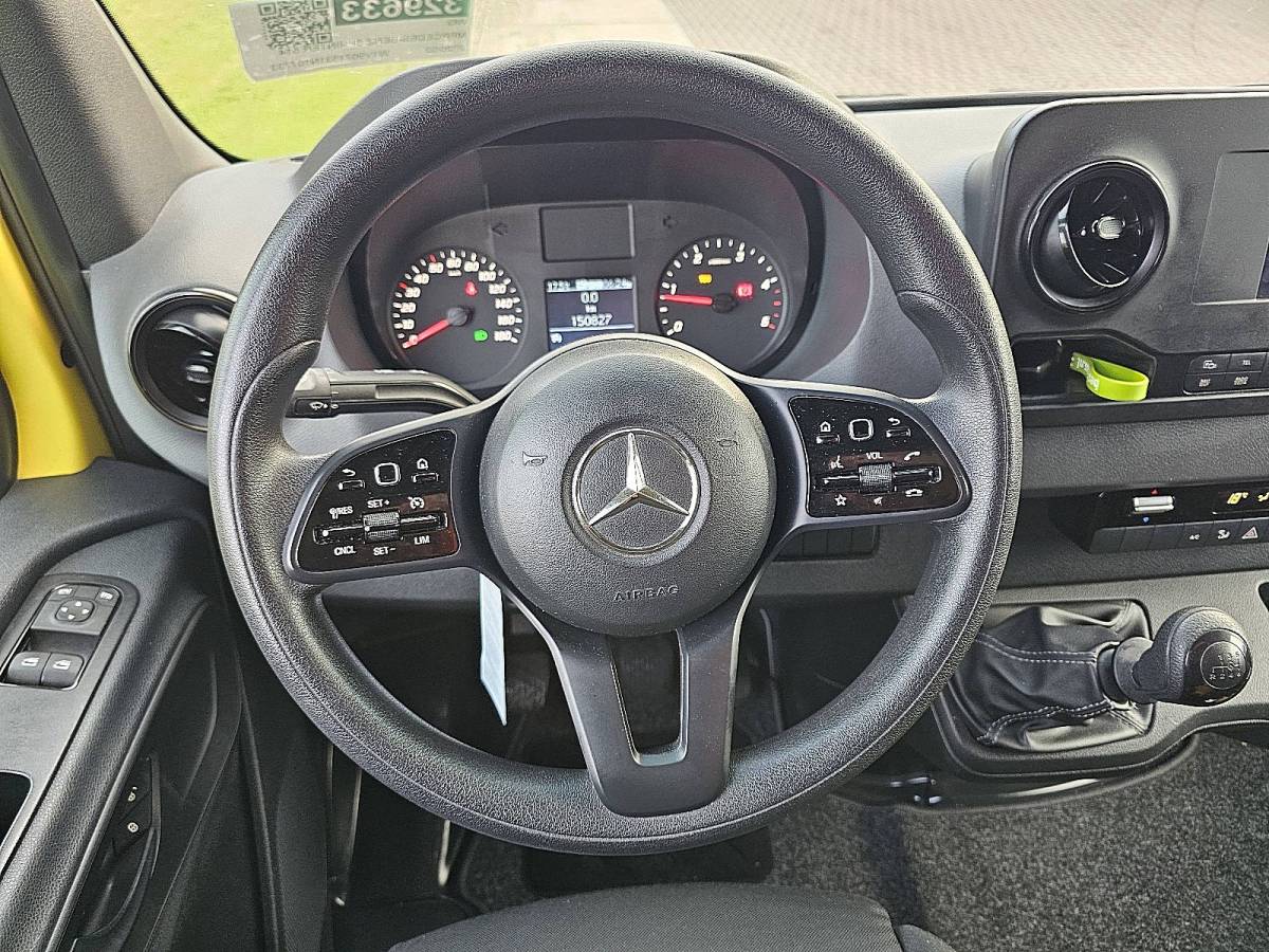 Mercedes-Benz Sprinter MERCEDES-BENZ SPRINTER 514 bakwagen laadklep!