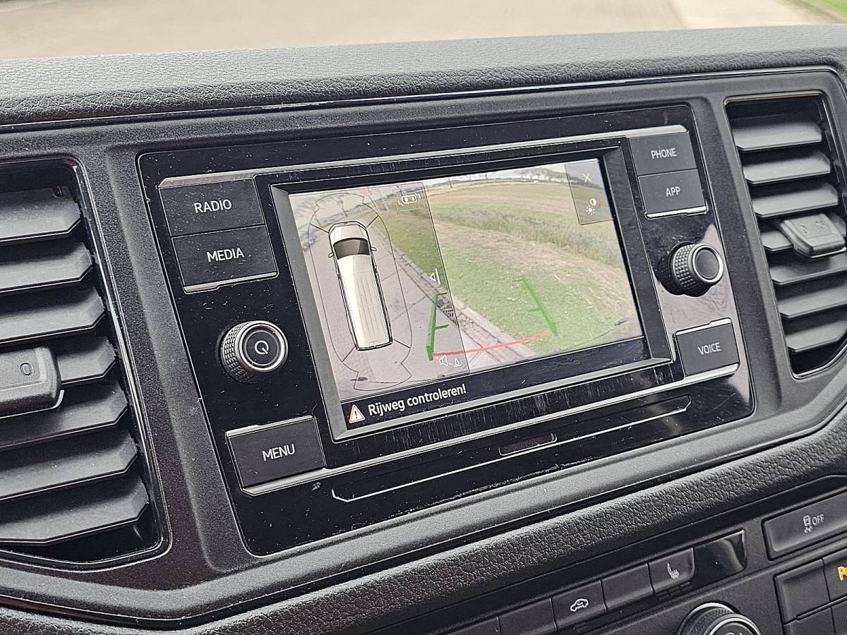 Volkswagen Crafter VOLKSWAGEN CRAFTER 35 2.0 l4h3 automaat airco