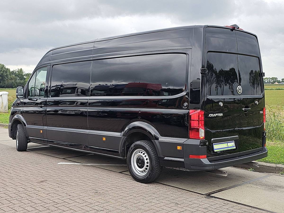 Volkswagen Crafter VOLKSWAGEN CRAFTER 35 2.0 l4h3 automaat airco