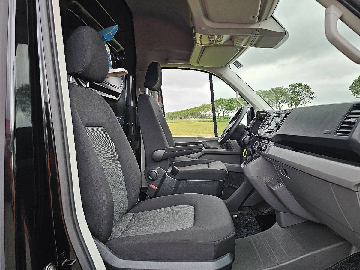Volkswagen Crafter VOLKSWAGEN CRAFTER 35 2.0 l4h3 automaat airco