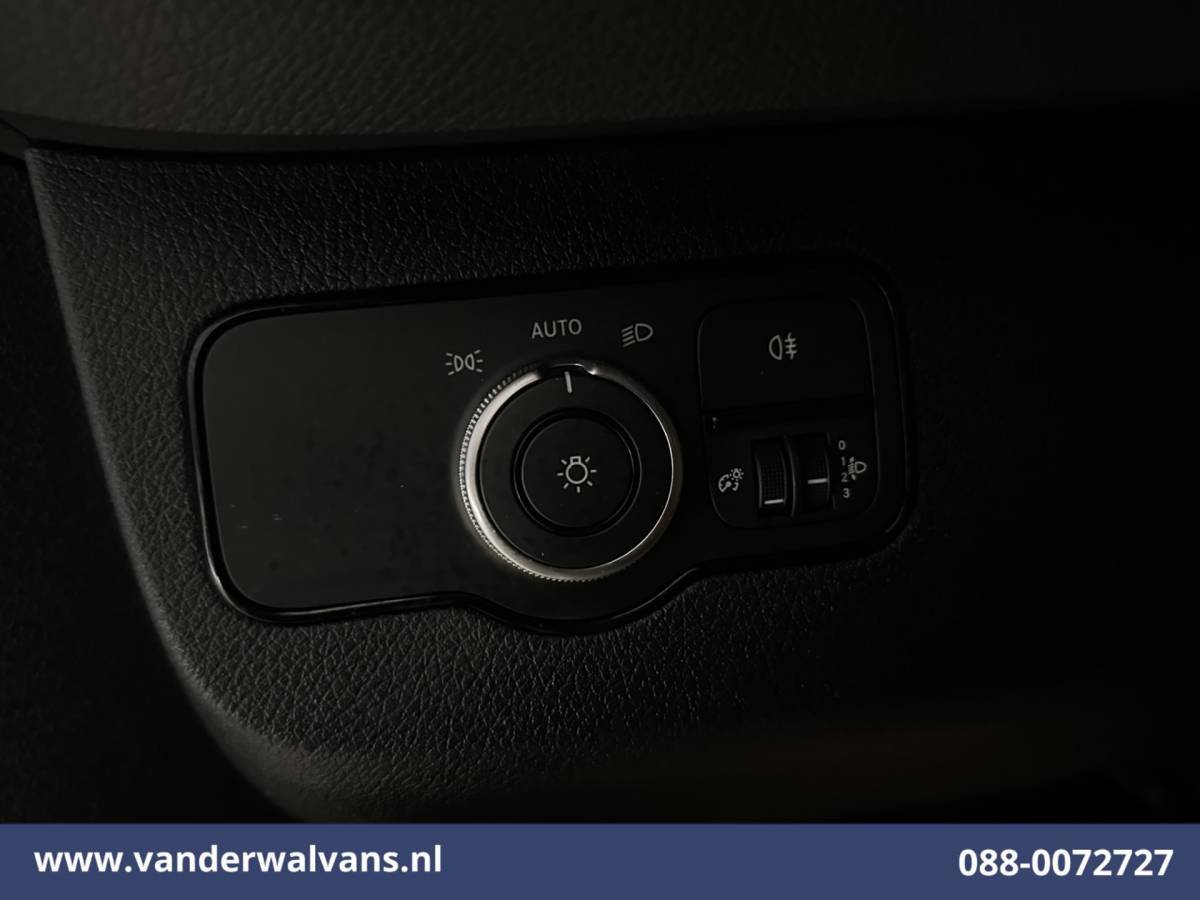 Mercedes-Benz Sprinter Mercedes-Benz Sprinter 314 CDI 143pk L3H2 Euro6 Airco | Camera | Apple Carplay | Android Auto Parkeersensoren, Bijrijdersbank