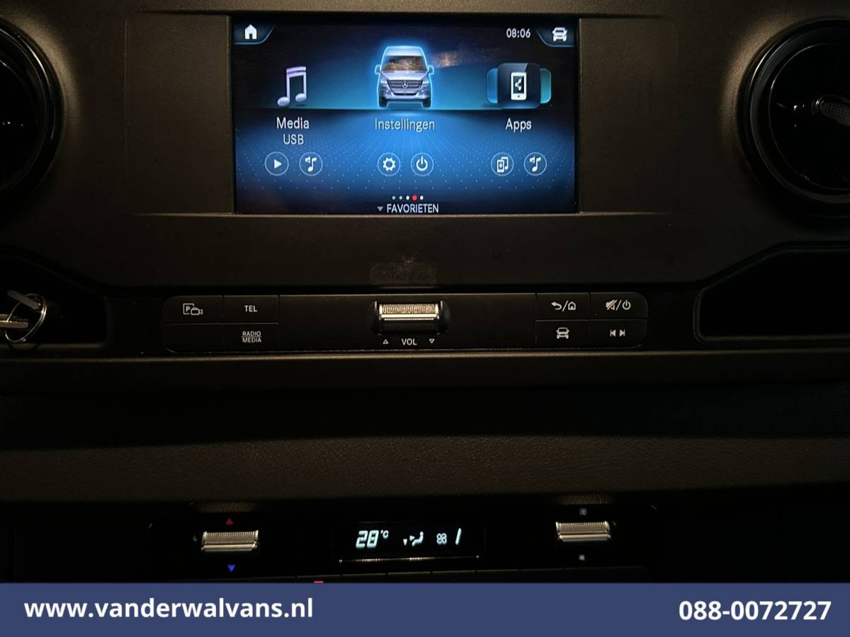Mercedes-Benz Sprinter Mercedes-Benz Sprinter 314 CDI 143pk L3H2 Euro6 Airco | Camera | Apple Carplay | Android Auto Parkeersensoren, Bijrijdersbank