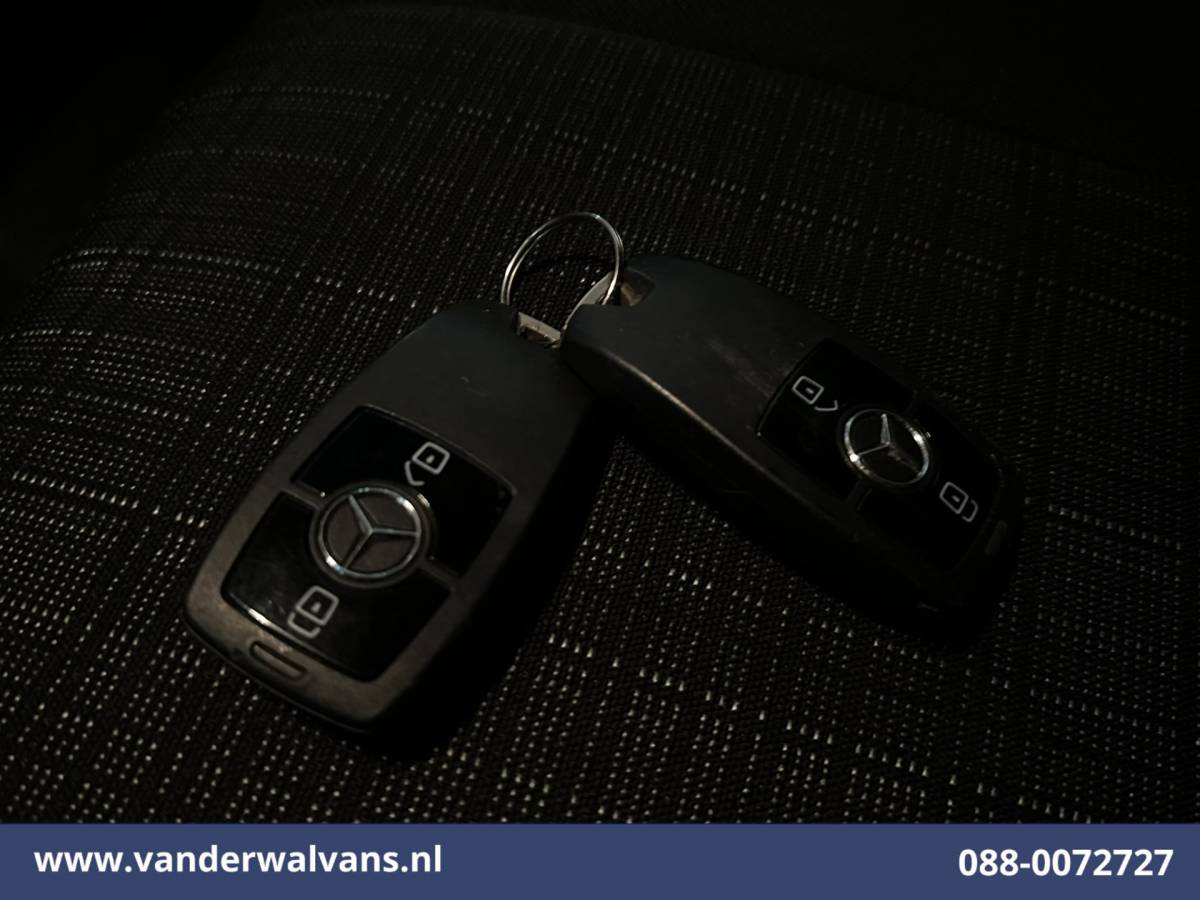 Mercedes-Benz Sprinter Mercedes-Benz Sprinter 314 CDI 143pk L3H2 Euro6 Airco | Camera | Apple Carplay | Android Auto Parkeersensoren, Bijrijdersbank