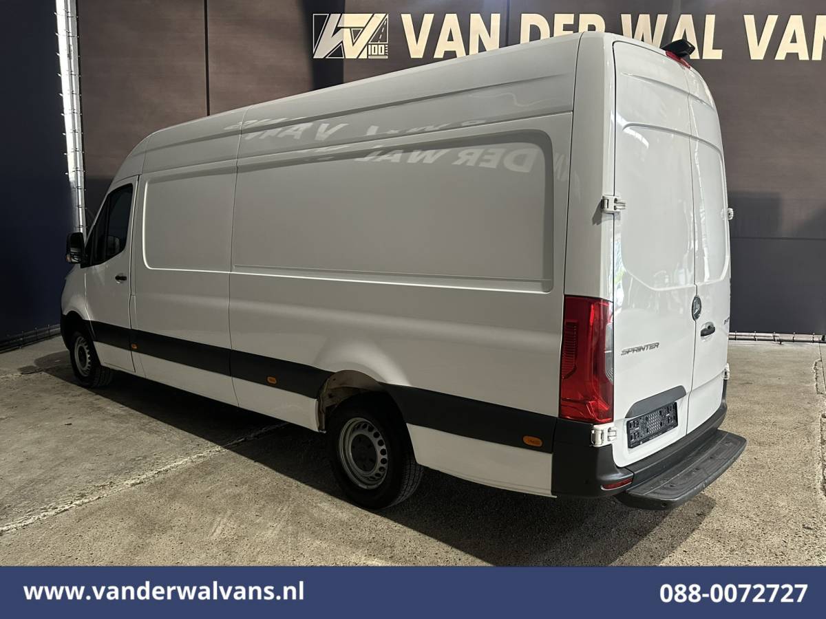 Mercedes-Benz Sprinter Mercedes-Benz Sprinter 314 CDI 143pk L3H2 Euro6 Airco | Camera | Apple Carplay | Android Auto Parkeersensoren, Bijrijdersbank
