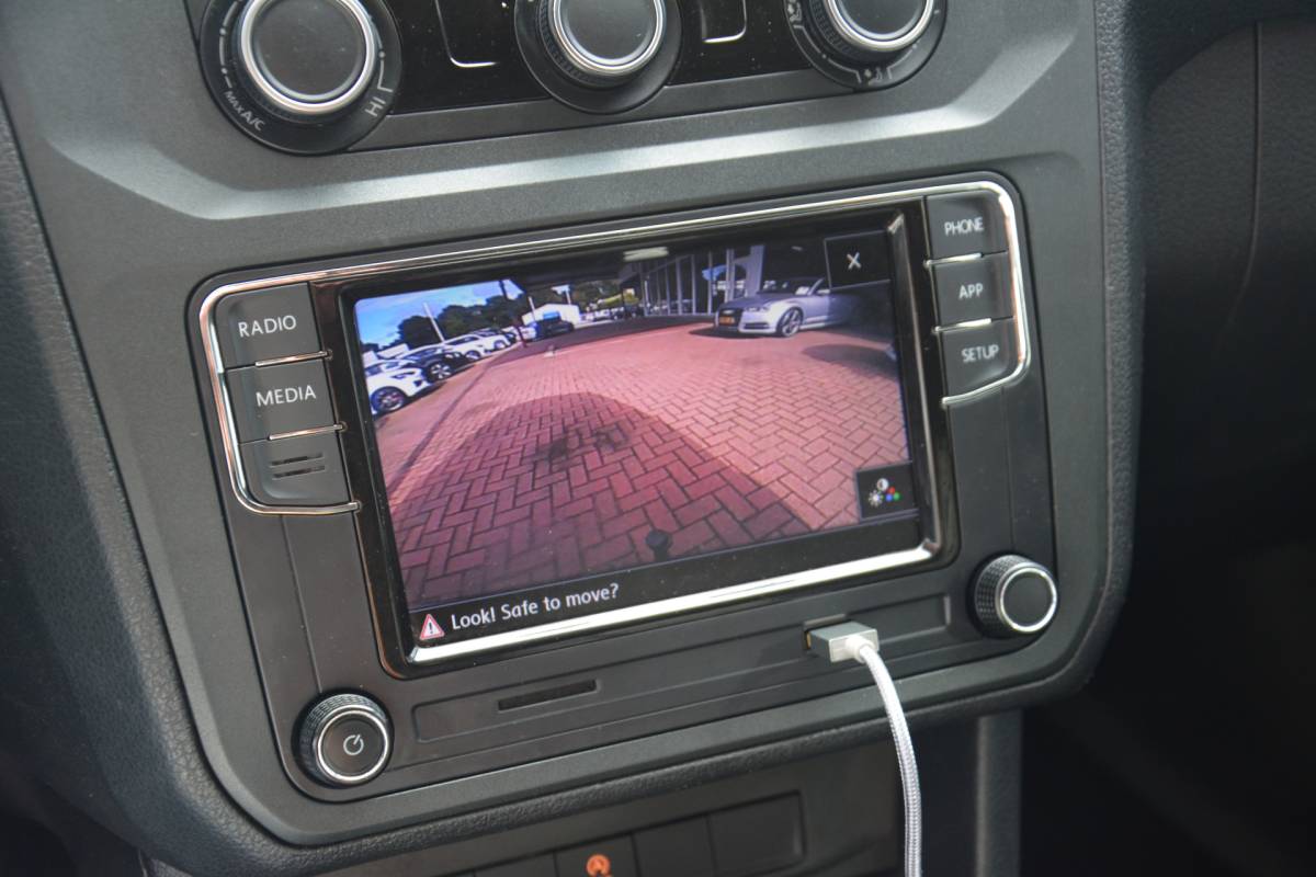 Volkswagen Caddy Volkswagen Caddy 2.0 TDI L1H1 BMT Trendline | Airco | Carplay | Camera | Leer | Elek.ramen | Trekhaak | NAP!! |