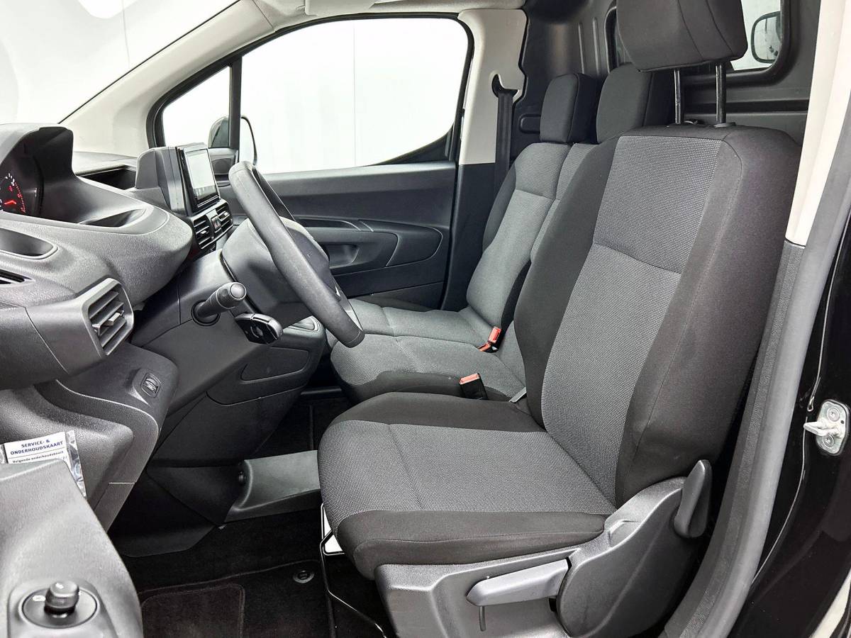 Peugeot Partner Peugeot Partner 1.5 BlueHDi 100 S&S L2 Airco Bluetooth Parkeersensoren