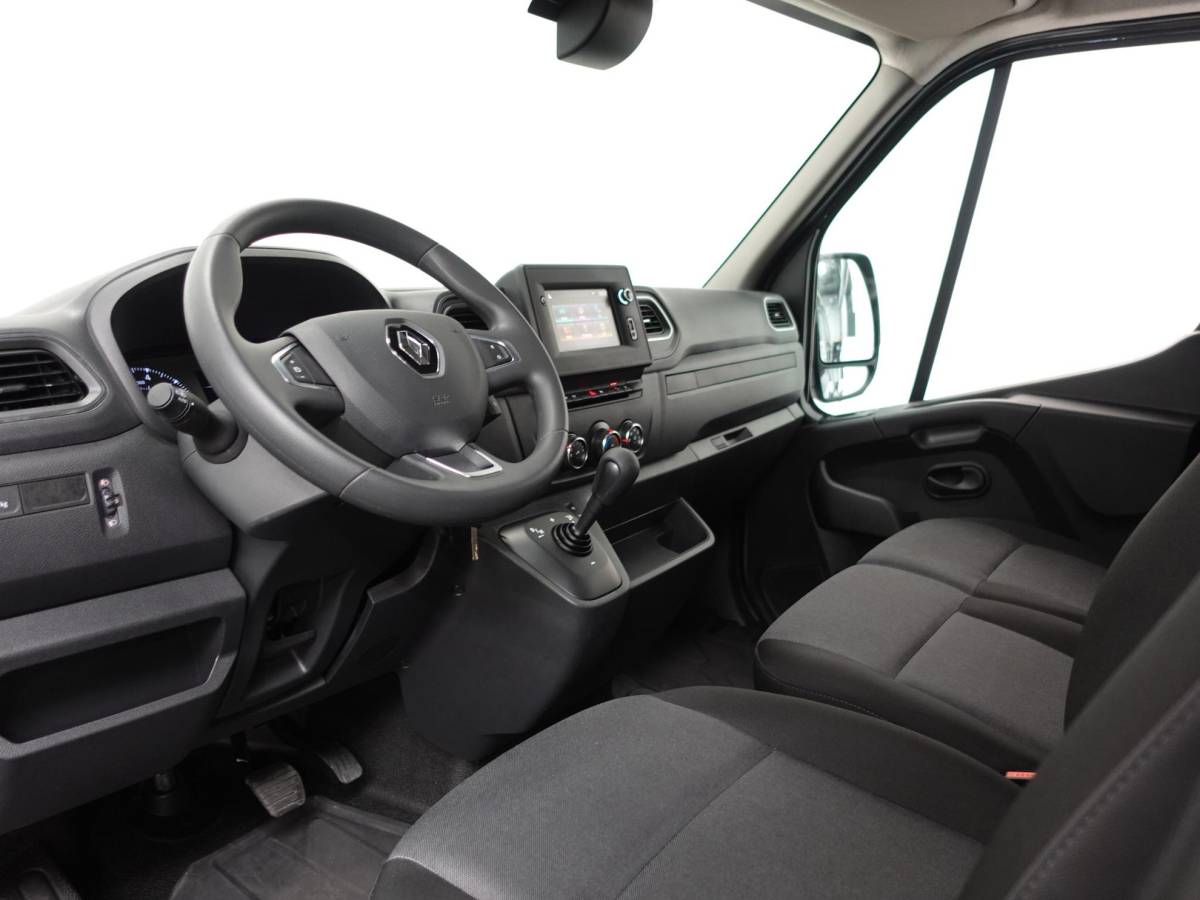 Renault Master Renault Master T35 150PK L2H2 Energy Work Edition Automaat Airco Cruise Camera Navi Parkeersensoren Trekhaak