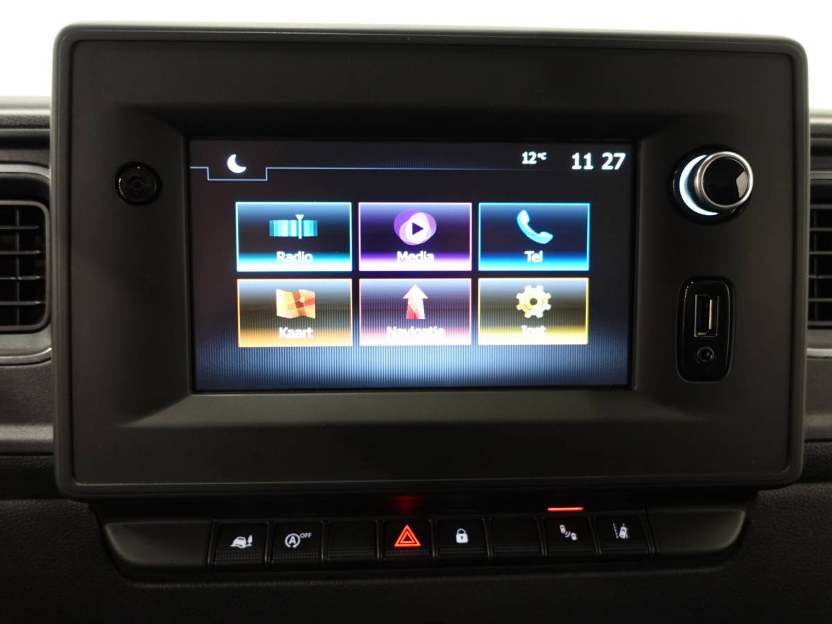 Renault Master Renault Master T35 150PK L2H2 Energy Work Edition Automaat Airco Cruise Camera Navi Parkeersensoren Trekhaak