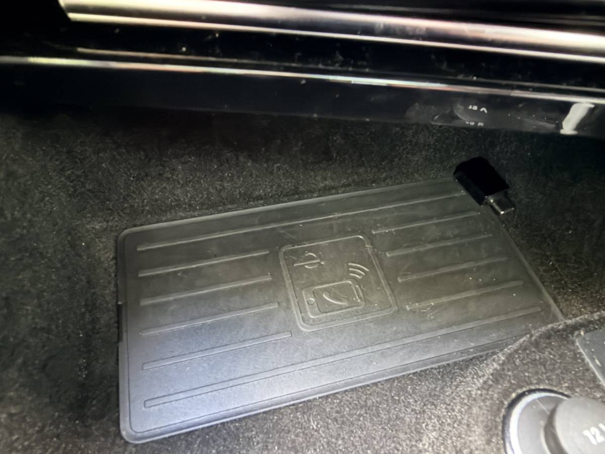 Volkswagen  Volkswagen Touareg 3.0TDI 230pk 4-Motion R-line Grijs Kenteken Luchtvering Trekhaak Matrix Leder Camera Panorama