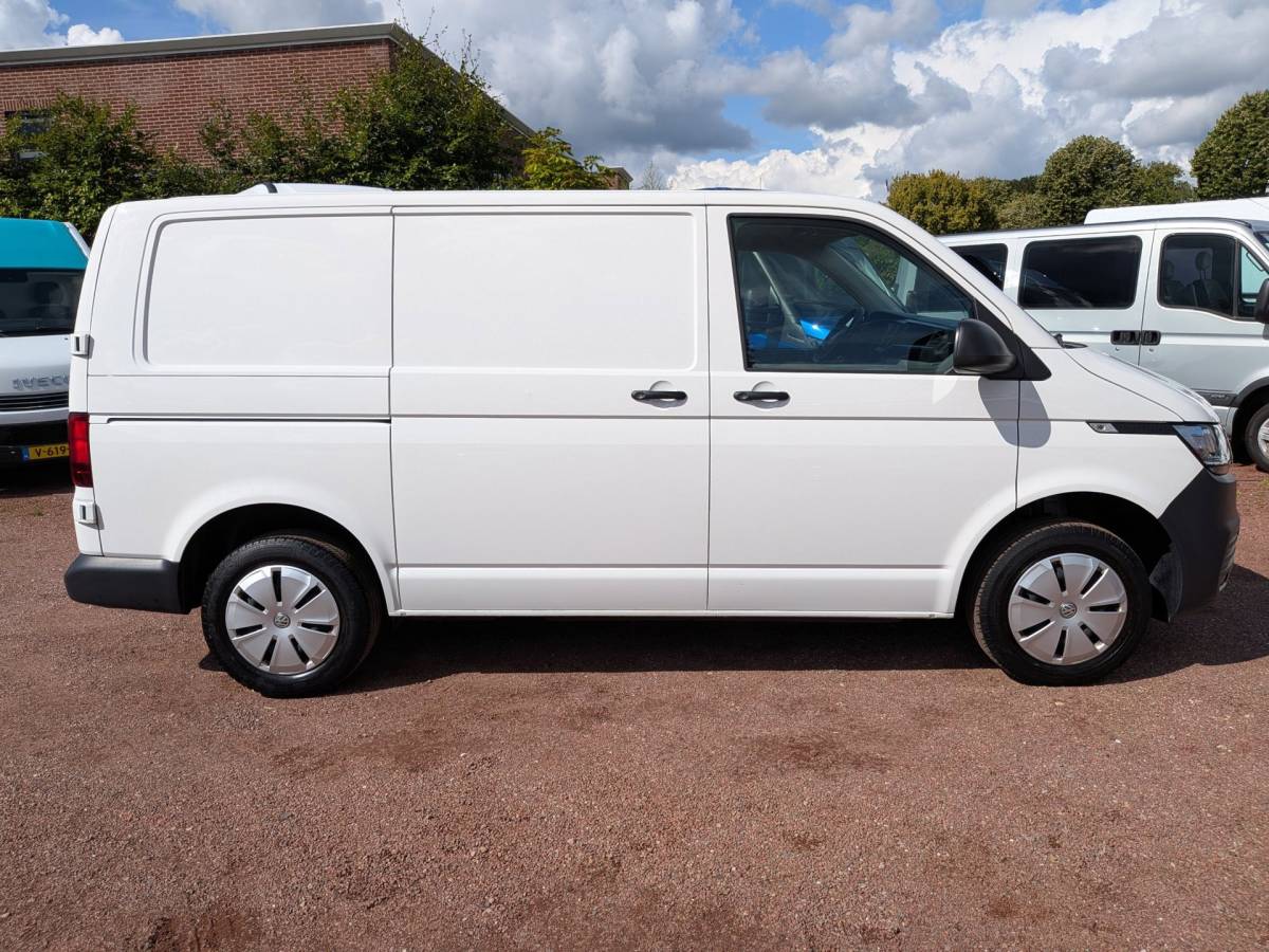 Volkswagen Transporter Volkswagen Transporter 2.0 TDI L1H1 Airco / Cruise