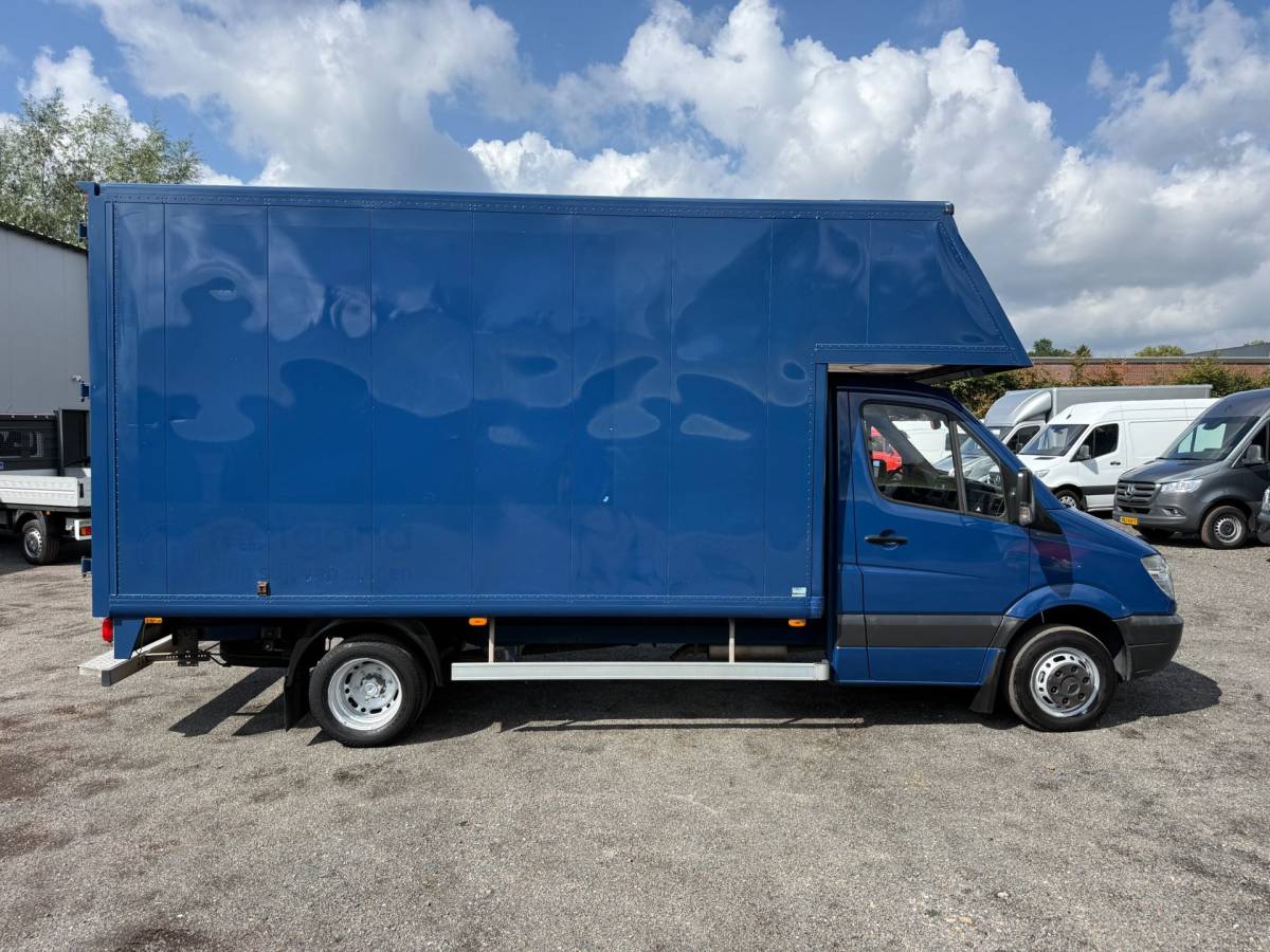 Mercedes-Benz Sprinter Mercedes-Benz Sprinter 518 3.0 CDI V6 Bakwagen / Airco / Cruise / Koffer / 1e eigenaar