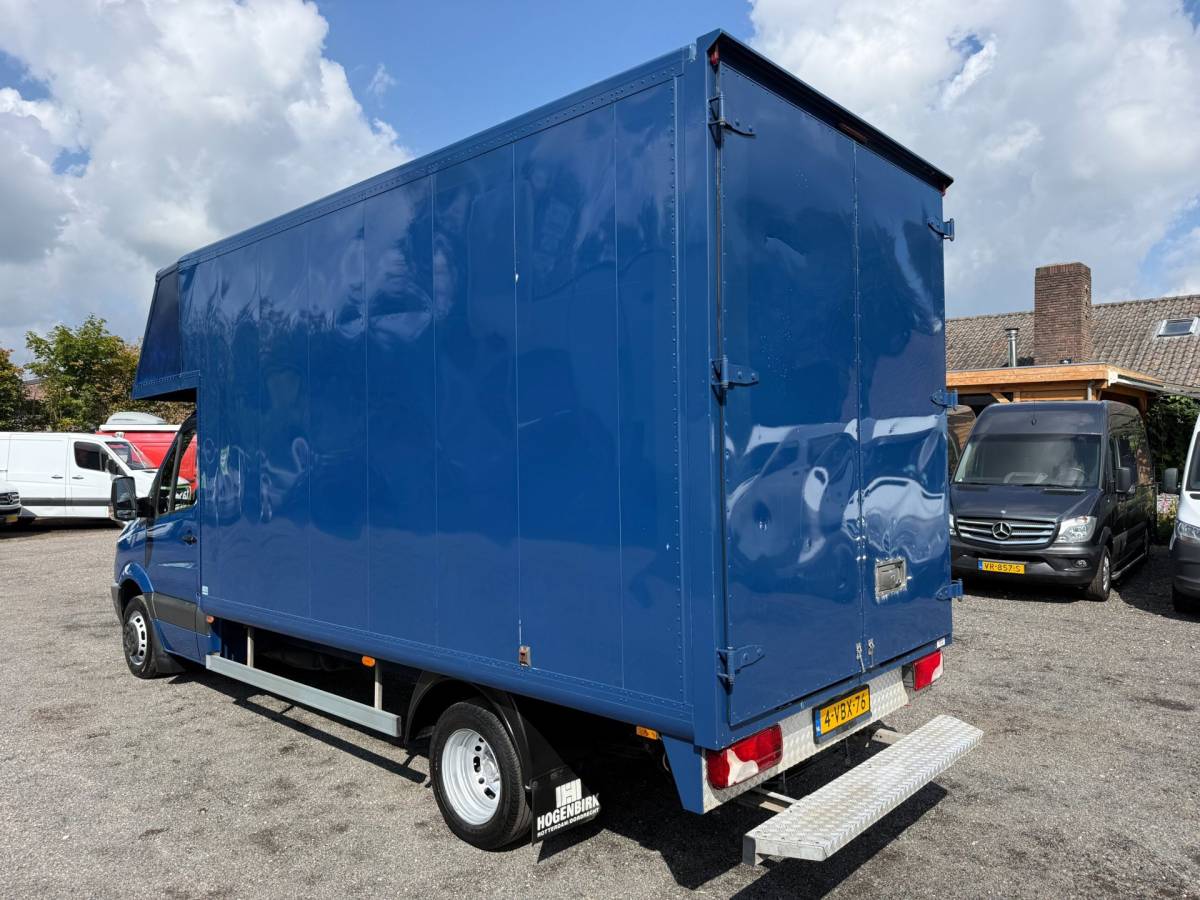 Mercedes-Benz Sprinter Mercedes-Benz Sprinter 518 3.0 CDI V6 Bakwagen / Airco / Cruise / Koffer / 1e eigenaar