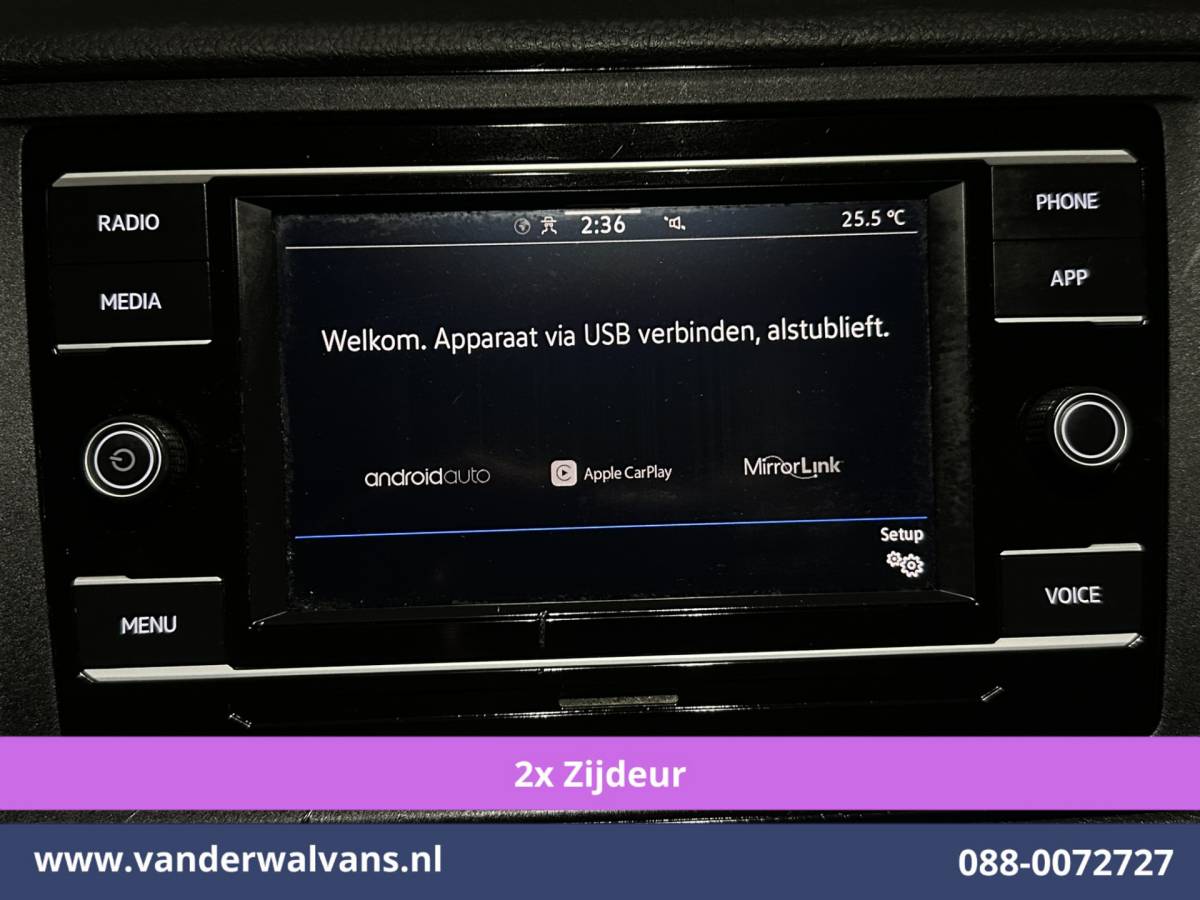 Volkswagen Crafter Volkswagen Crafter 2.0 TDI 141pk L4H3 L3H2 Euro6 Airco | 2x zijdeur | Camera | Apple Carplay | Android Auto Parkeersensoren, 3000kg trekvermogen, Bijrijdersbank