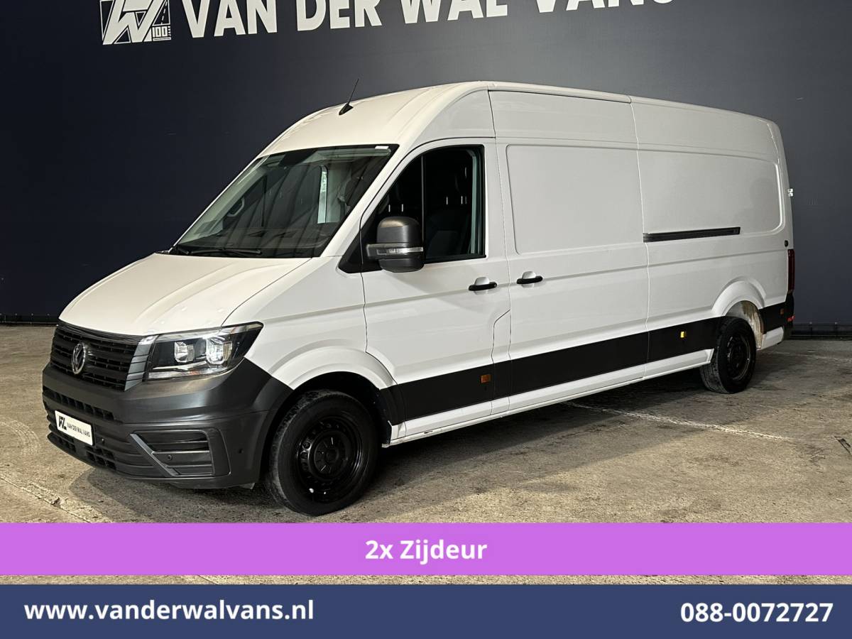 Volkswagen Crafter Volkswagen Crafter 2.0 TDI 141pk L4H3 L3H2 Euro6 Airco | 2x zijdeur | Camera | Apple Carplay | Android Auto Parkeersensoren, 3000kg trekvermogen, Bijrijdersbank