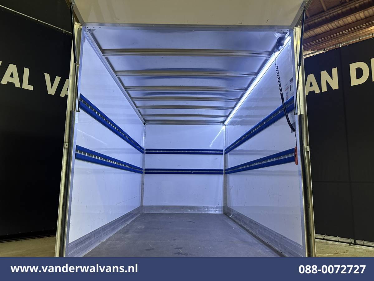 Renault Master Renault Master 2.3 dCi 146pk Bakwagen 222cm Hoog Laadklep Euro6 Airco | Camera | LED | Navigatie | Cruisecontrol Bijrijdersbank