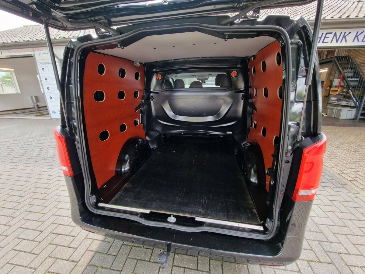 Mercedes-Benz Vito Mercedes Vito Bestel 114 CDI Lang DC|Clima|Cruise|2x-schuifdeur|Camera|Alpine-audio|20-inch|DAB+