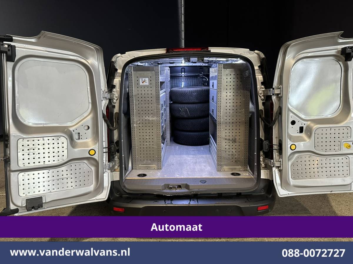 Ford Transit Connect Ford Transit Connect 1.5 EcoBlue 120pk Automaat L2H1 Inrichting Euro6 Airco | Camera | Navigatie | LM Velgen Cruisecontrol, Android Auto, Stoelverwarming, Verwarmde voorruit, Parkeersensoren