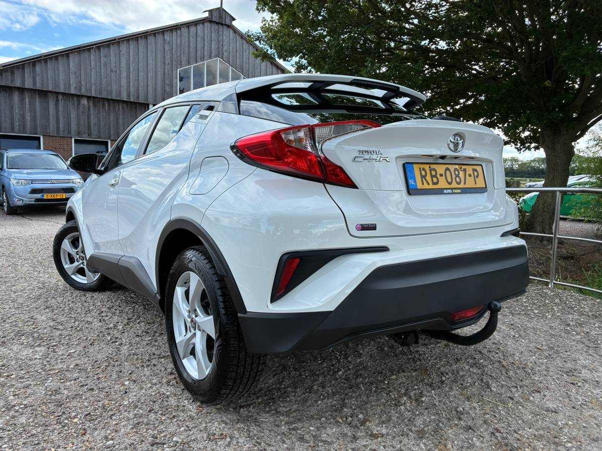 Toyota C-HR Toyota C-HR 1.2 Dynamic | Navi + Camera + Clima + Cruise Nu €12.975,-!!!