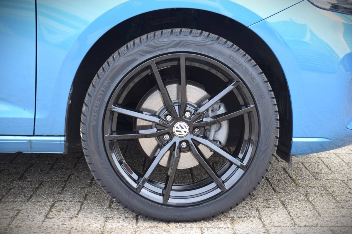 Volkswagen Caddy Volkswagen Caddy Cargo Maxi 2.0 TDI 19 inch | Camera | Trekhaak | Bumpers in kleur!