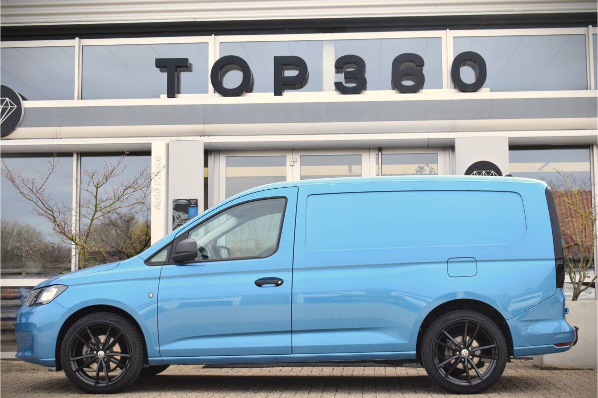 Volkswagen Caddy Volkswagen Caddy Cargo Maxi 2.0 TDI 19 inch | Camera | Trekhaak | Bumpers in kleur!