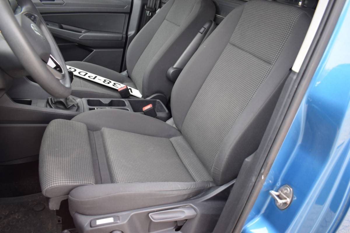 Volkswagen Caddy Volkswagen Caddy Cargo Maxi 2.0 TDI 19 inch | Camera | Trekhaak | Bumpers in kleur!