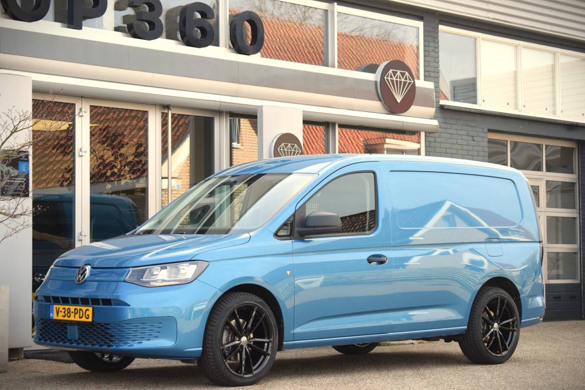 Volkswagen Caddy Volkswagen Caddy Cargo Maxi 2.0 TDI 19 inch | Camera | Trekhaak | Bumpers in kleur!