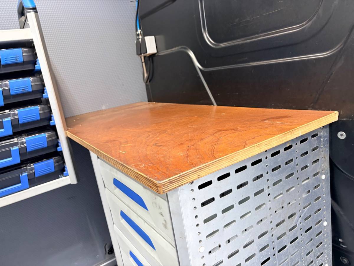 Ford Transit Ford Transit Automaat Servicewagen 350 2.0 TDCI 131PK euro6 L2H2 3Persoons Trend, Sortimo werkplaats inrichting, RIJKLAARPRIJS