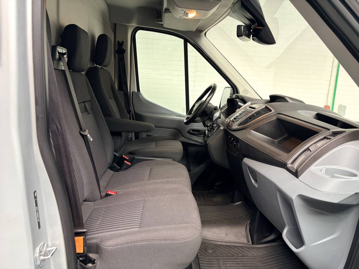 Ford Transit Ford Transit Automaat Servicewagen 350 2.0 TDCI 131PK euro6 L2H2 3Persoons Trend, Sortimo werkplaats inrichting, RIJKLAARPRIJS