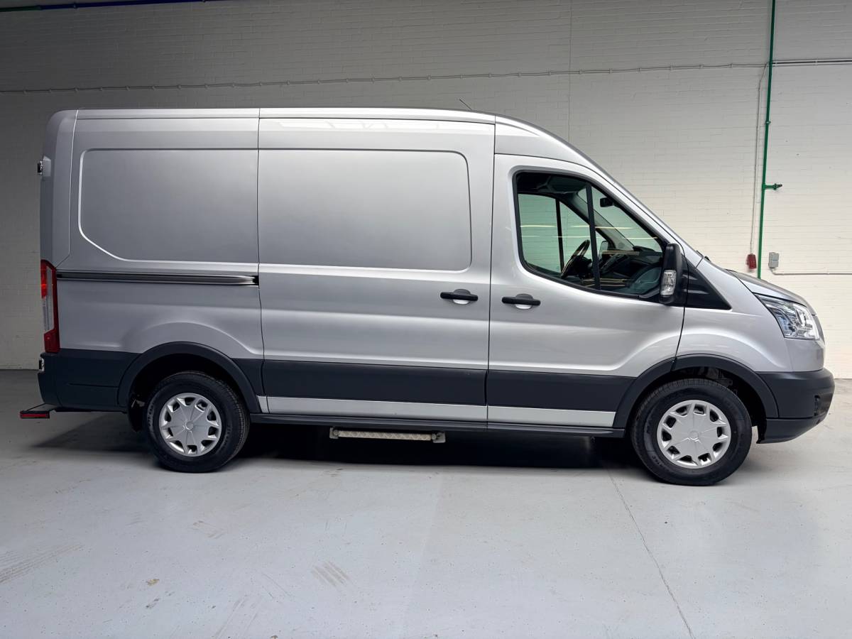 Ford Transit Ford Transit Automaat Servicewagen 350 2.0 TDCI 131PK euro6 L2H2 3Persoons Trend, Sortimo werkplaats inrichting, RIJKLAARPRIJS