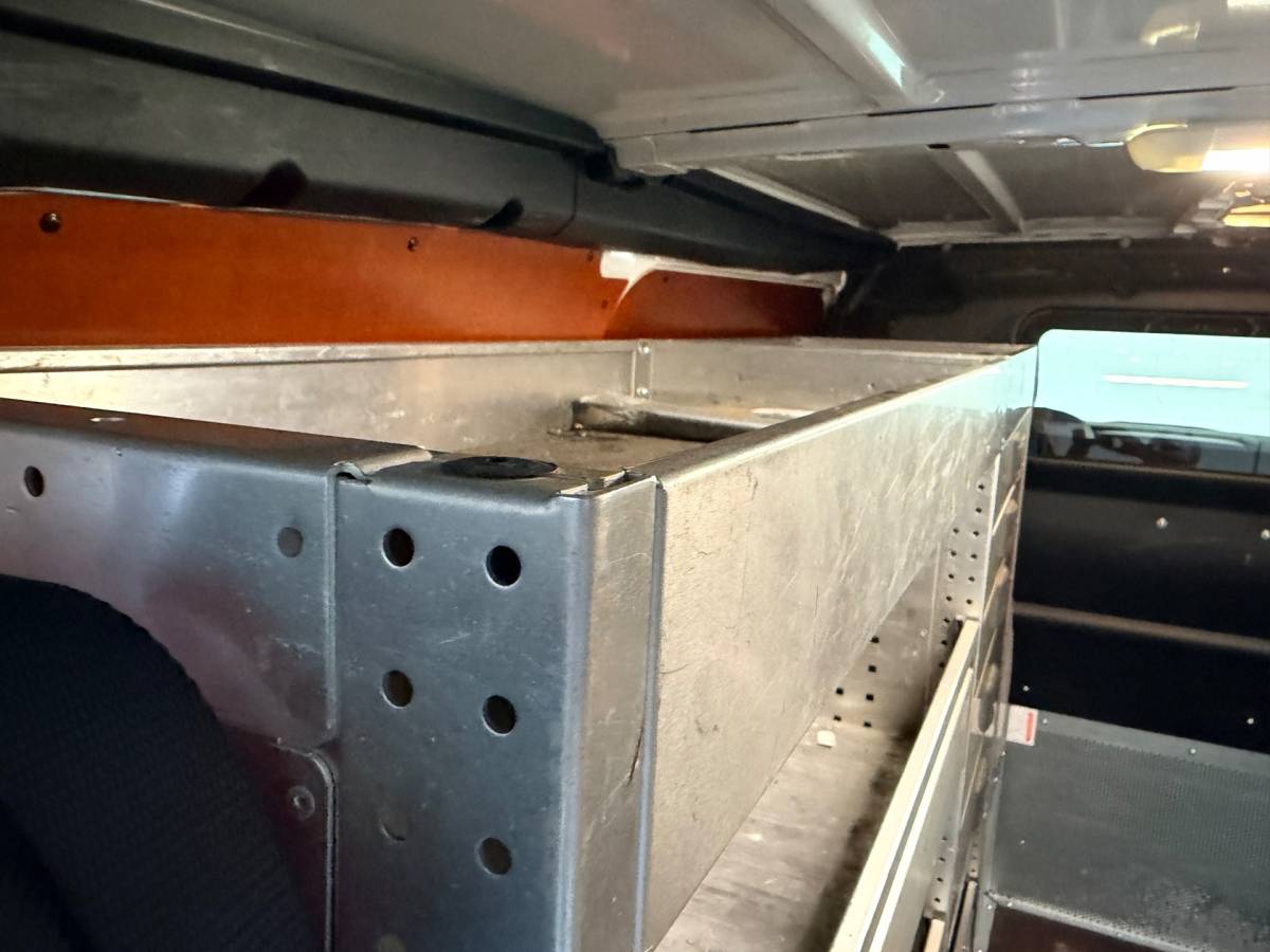 Citroën Jumpy Citroen Jumpy Servicewagen 1.6 BlueHDI 95pk euro6 L2H1 V230 omvormer BOTT inrichting Standkachel Trekhaak 2000KG, RIJKLAARPRIJS!