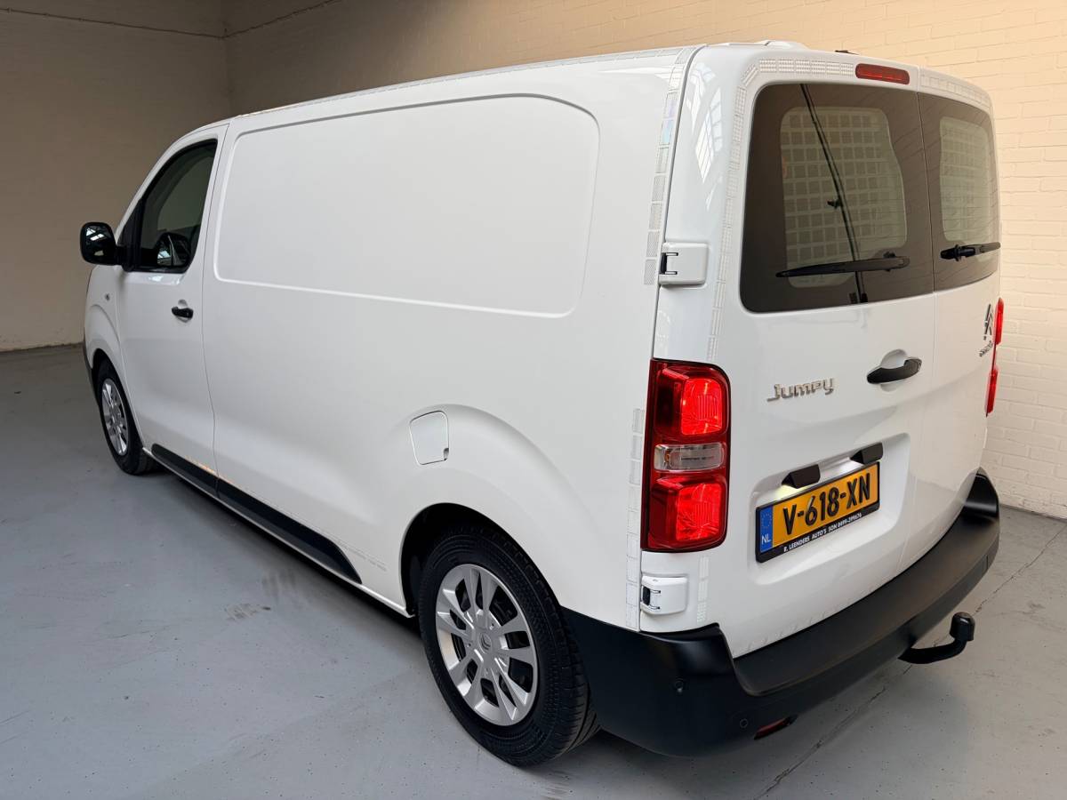 Citroën Jumpy Citroen Jumpy Servicewagen 1.6 BlueHDI 95pk euro6 L2H1 V230 omvormer BOTT inrichting Standkachel Trekhaak 2000KG, RIJKLAARPRIJS!