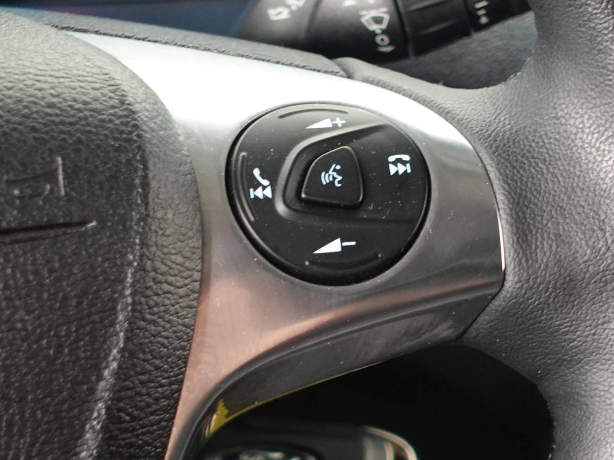 Ford Transit Connect Ford Transit Connect 100pk L2 Trend Automaat Trekhaak Airco Navigatie Cruise control