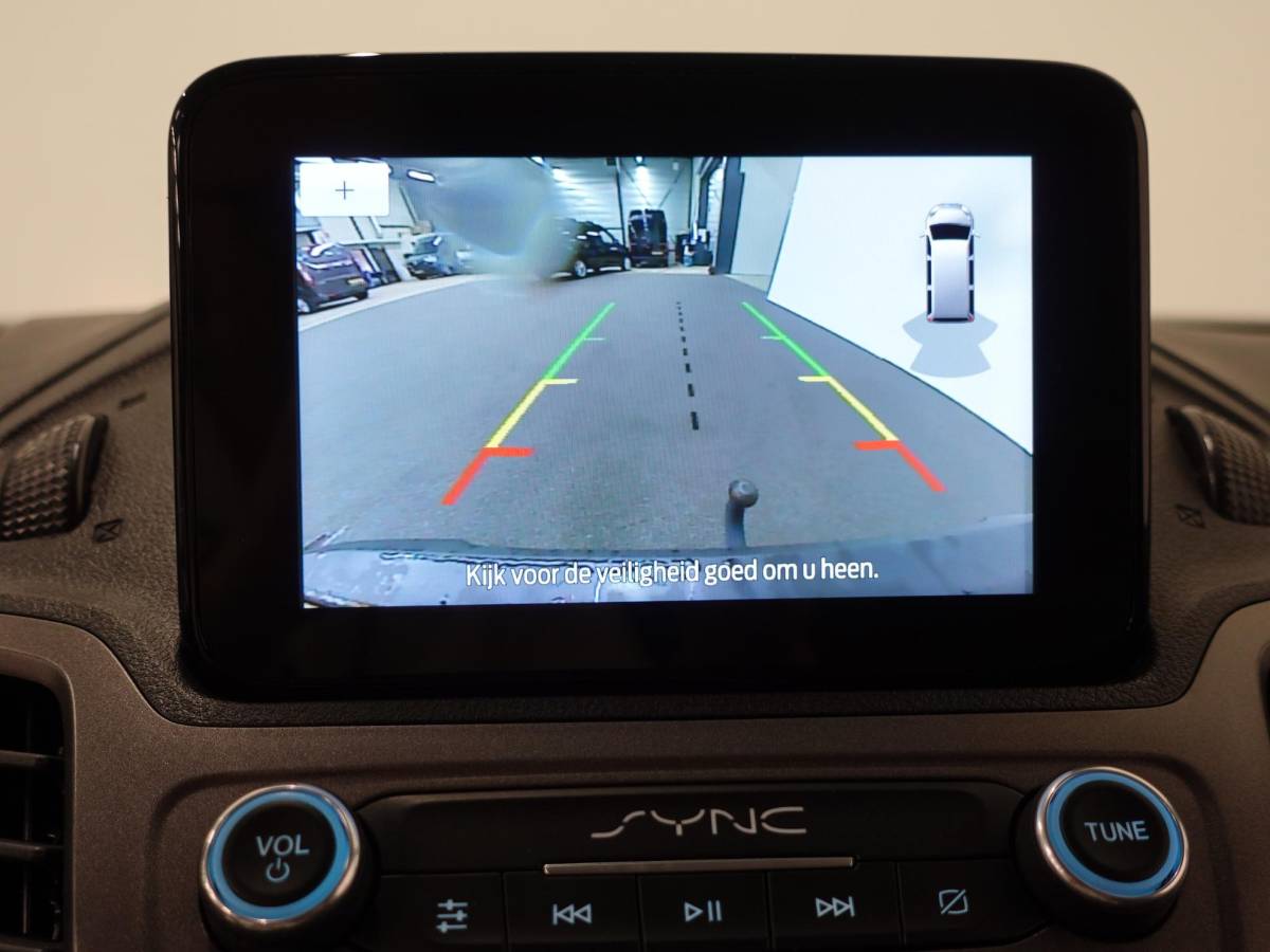 Ford Transit Connect Ford Transit Connect 1.5 EcoBlue L2 Trend Navigatie Airco Camera Bluetooth Carplay 3Zits Trekaak Parkeersensoren
