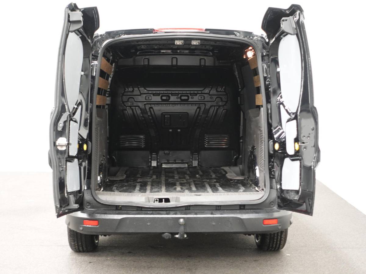 Ford Transit Connect Ford Transit Connect 1.5 EcoBlue L2 Trend Navigatie Airco Camera Bluetooth Carplay 3Zits Trekaak Parkeersensoren