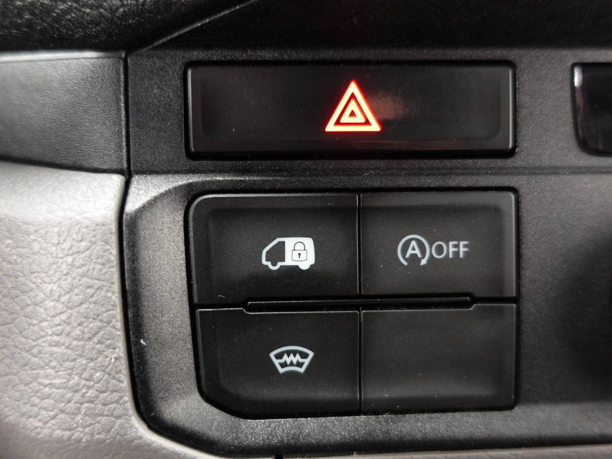 Volkswagen Crafter Volkswagen Crafter 177pk Automaat L3H3 / L2H2 Airco Cruise control Navigatie Camera Apple Carplay Sidebars