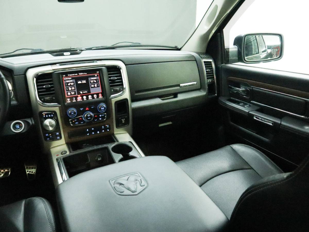 Dodge Ram 1500 Dodge Ram 1500 5.7 V8 4×4 Quad Cab Laramie | LPG 200 Liter | Deksel | Trekhaak