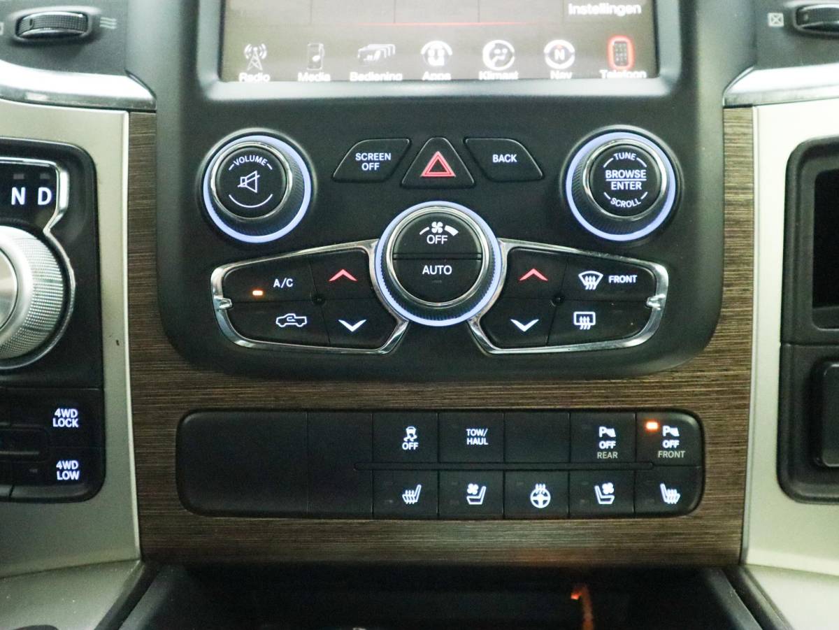Dodge Ram 1500 Dodge Ram 1500 5.7 V8 4×4 Quad Cab Laramie | LPG 200 Liter | Deksel | Trekhaak