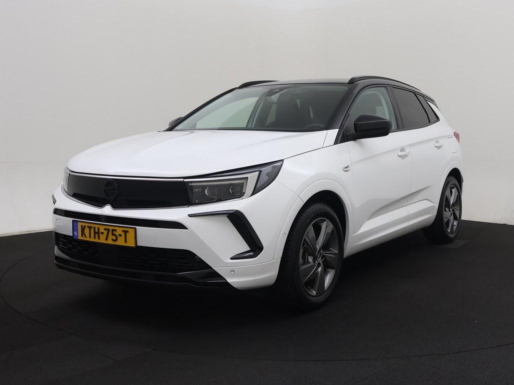 Opel Grandland Opel Grandland 1.6 Turbo Plug-In Hybrid 4×4 GSe 300pk 360.Camera/ Winterpakket/4S.Banden/Nav/Ecc/Led/CarPlay